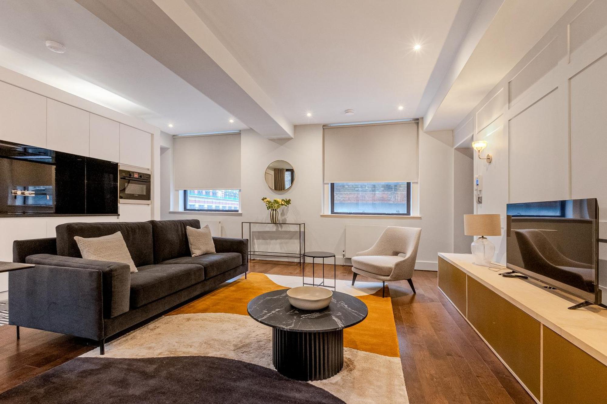 St Paul's I Your Apartamento *
