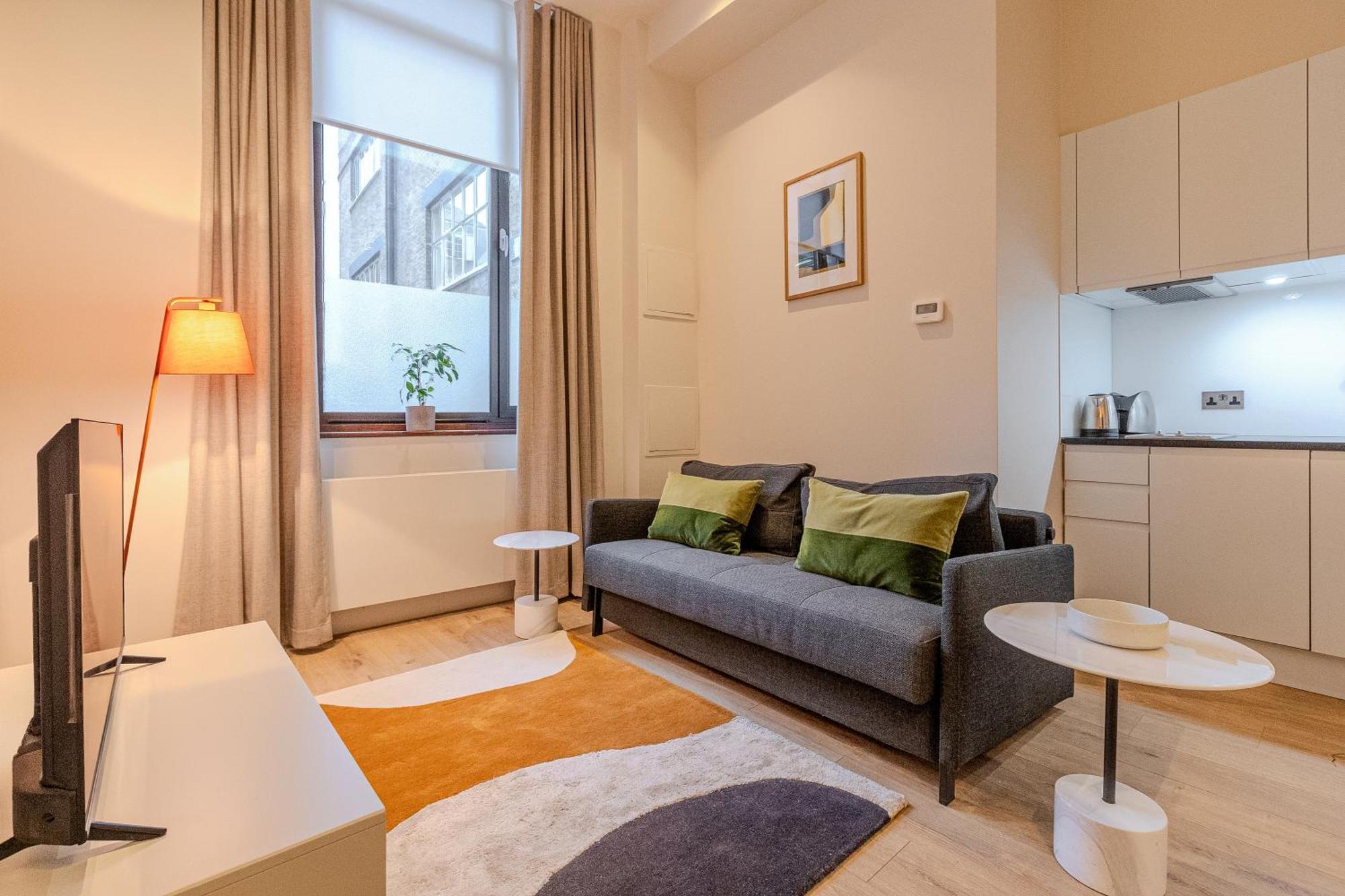 St Paul's I Your Apartamento *